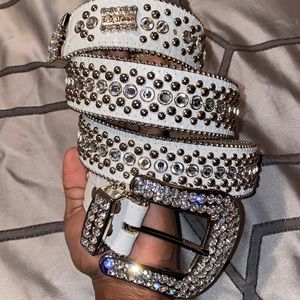 Bb simon white magic belt